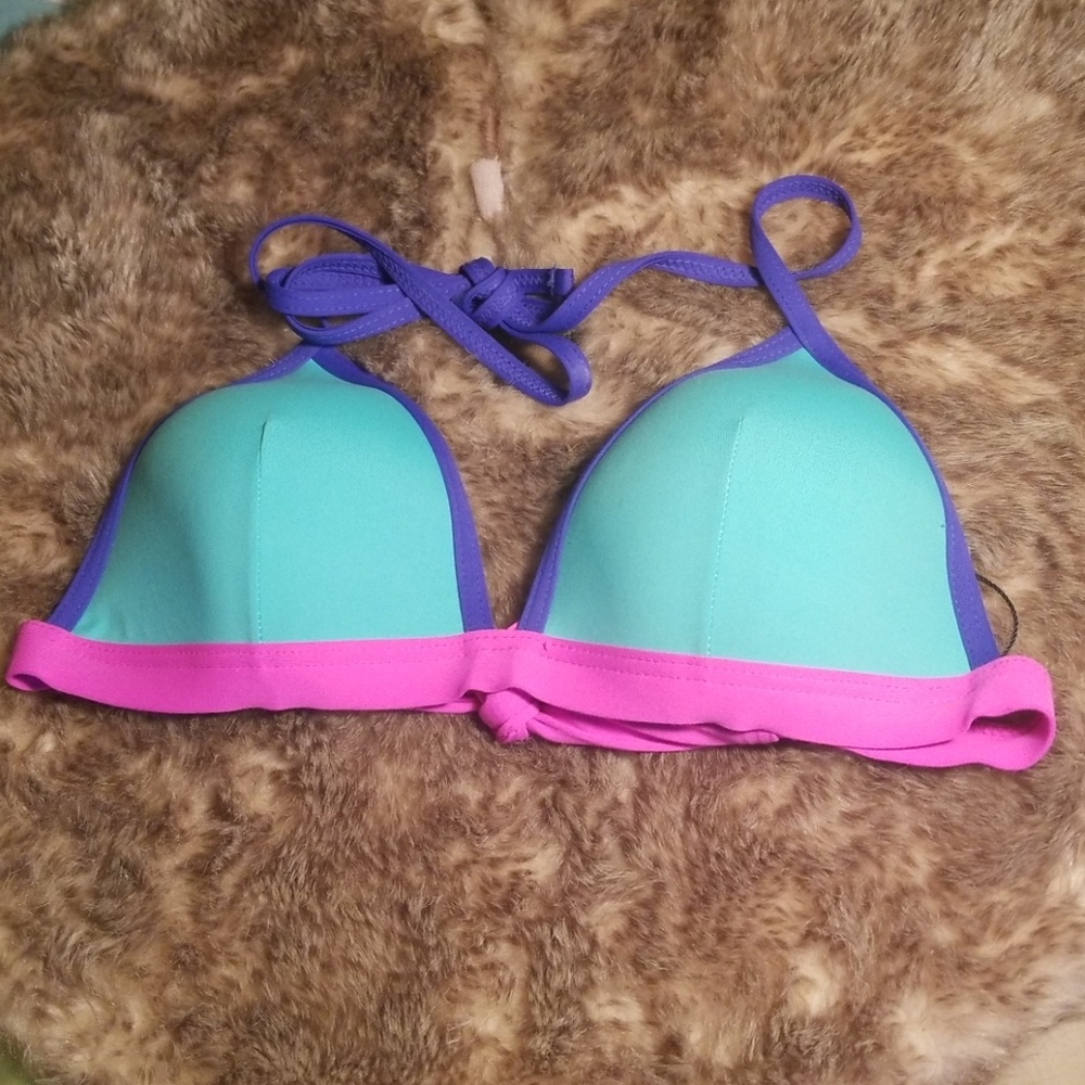 Atmosphere Bikini Top